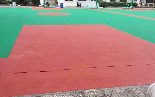 籃球場(chǎng)面層施工好