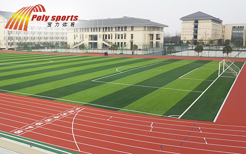 塑膠跑道建設(shè)公司施工的運(yùn)動(dòng)場(chǎng)